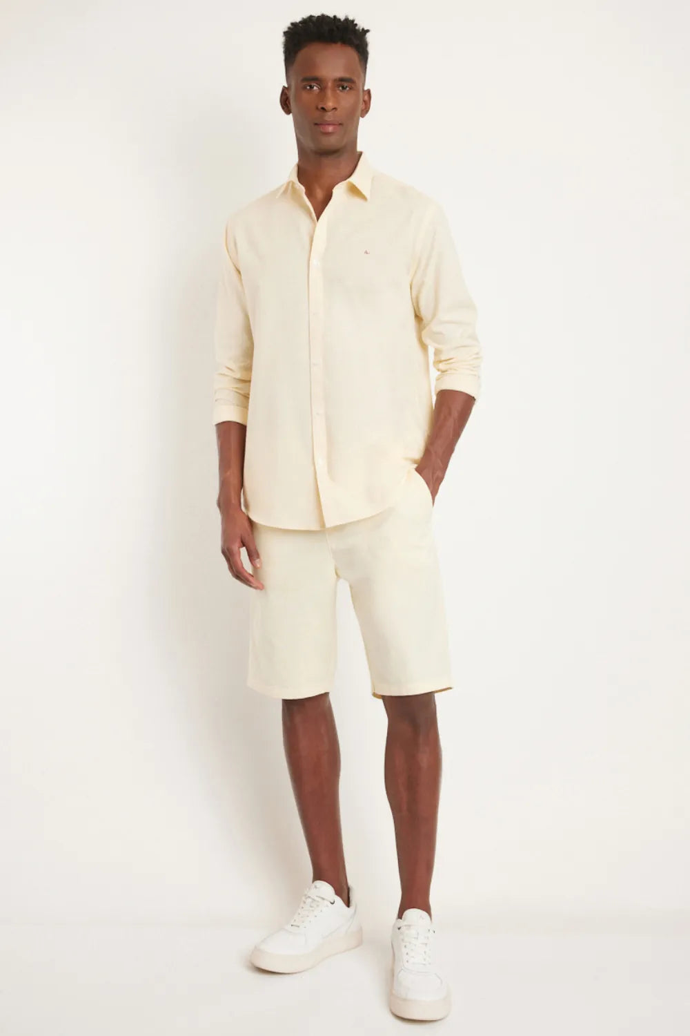 BERMUDA CÓS ELÁSTICO E CADARÇO AMARELO