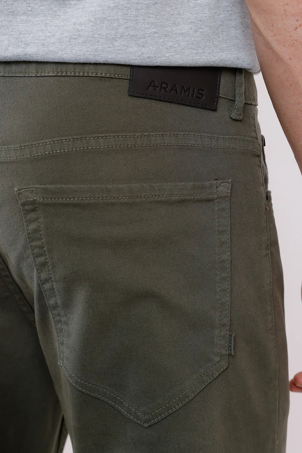 CALÇA JEANS SLIM MOLETOM COLOR VERDE MILITAR