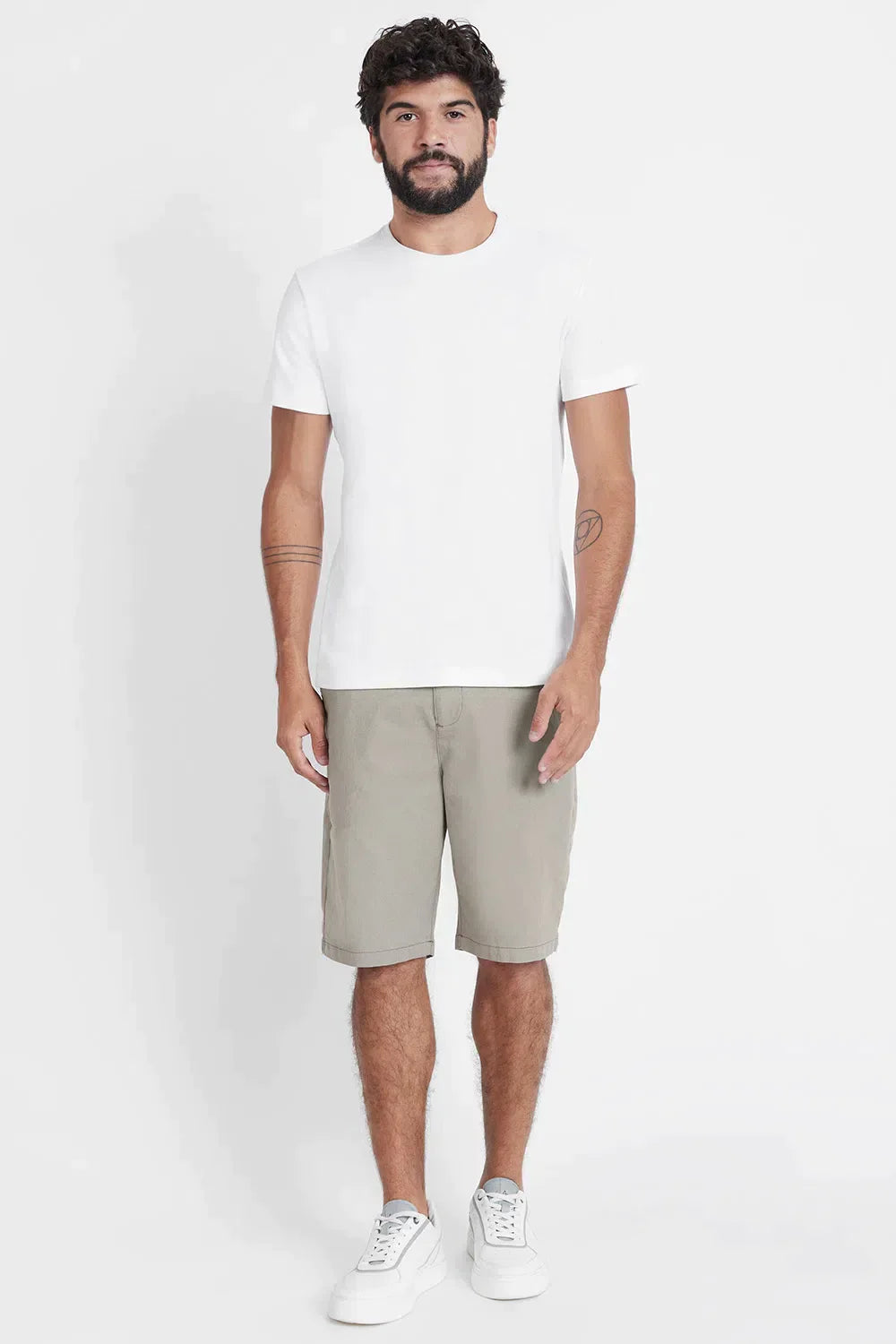 CAMISETA MANGA CURTA MALHA LETTERING BRANCO