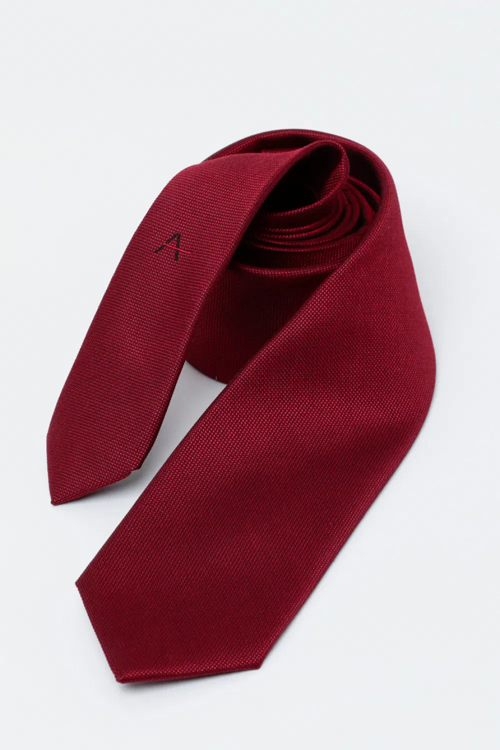 GRAVATA JACQUARD SEDA MINI QUADRADOS BORDEAUX