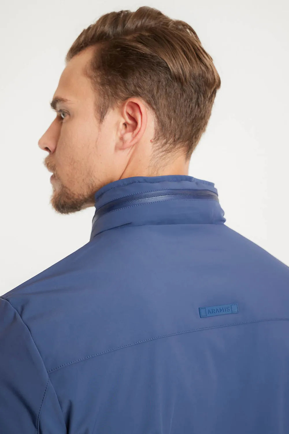 JAQUETA NYLON CAPUZ RETRATIL LIQUID REPELLER ALUMINIO