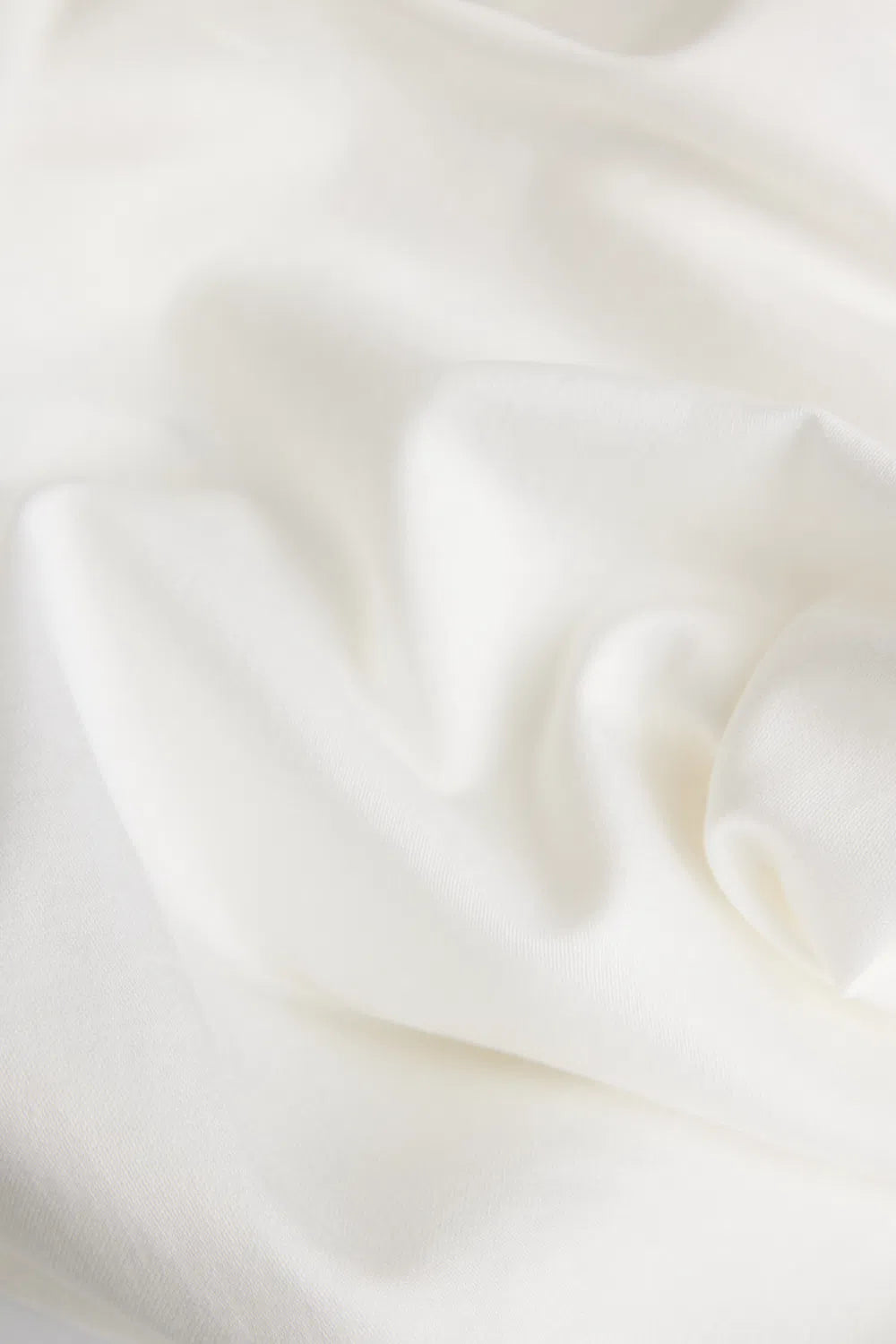 CAMISA SUPER SLIM MANGA CURTA EM CETIM COM ELASTANO BRANCO