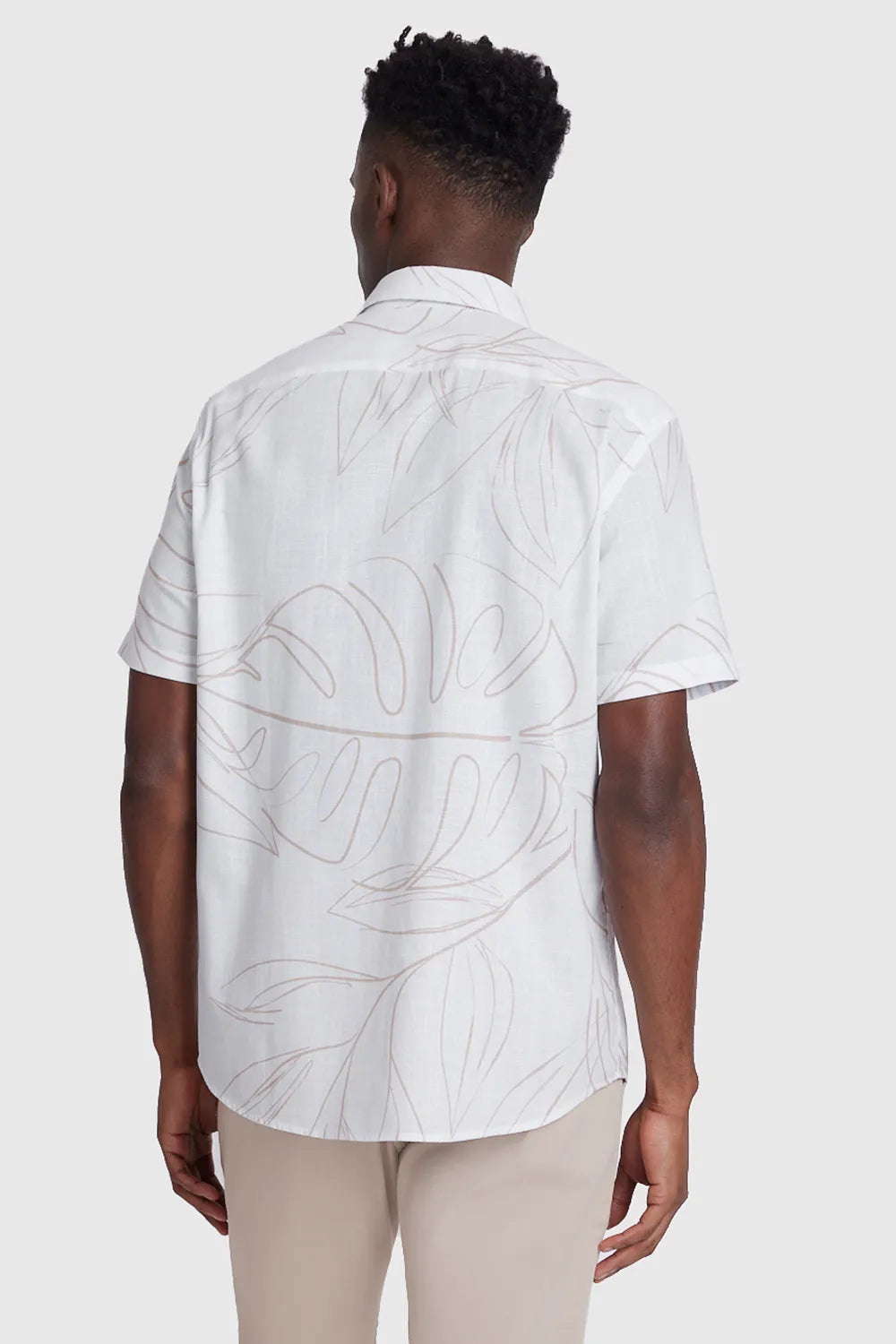 CAMISA REGULAR FLAME FLORLINE BRANCO COM NATURAL