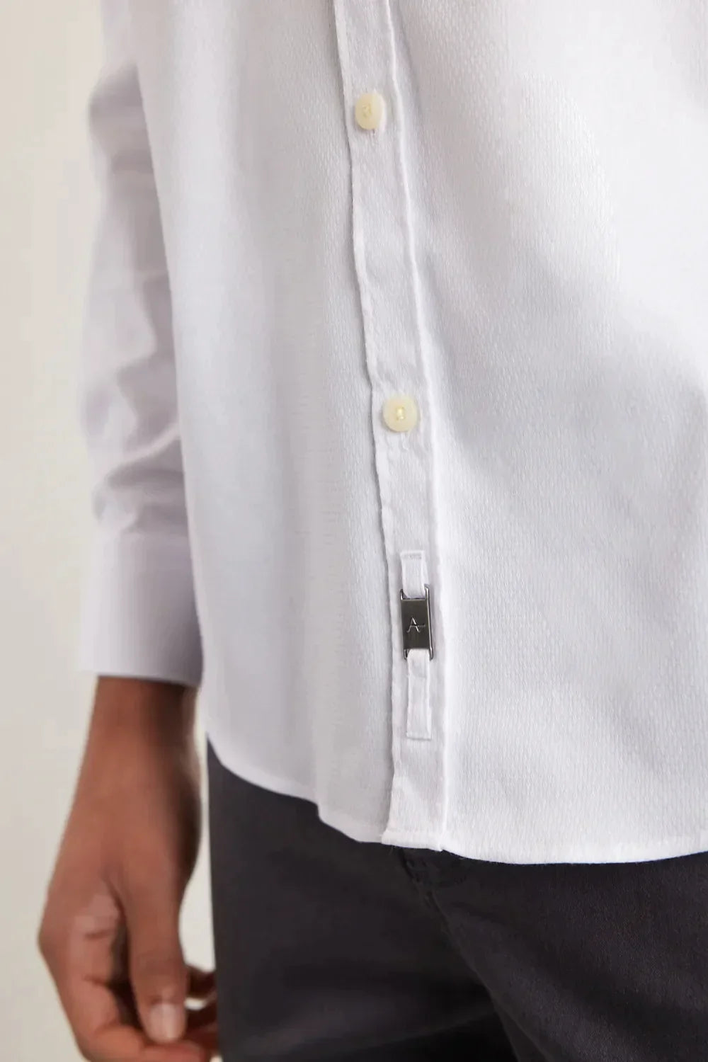 CAMISA MANGA LONGA ICON SLIM MAQUINETADA EM ALGODÃO E POLIAMIDA BRANCO