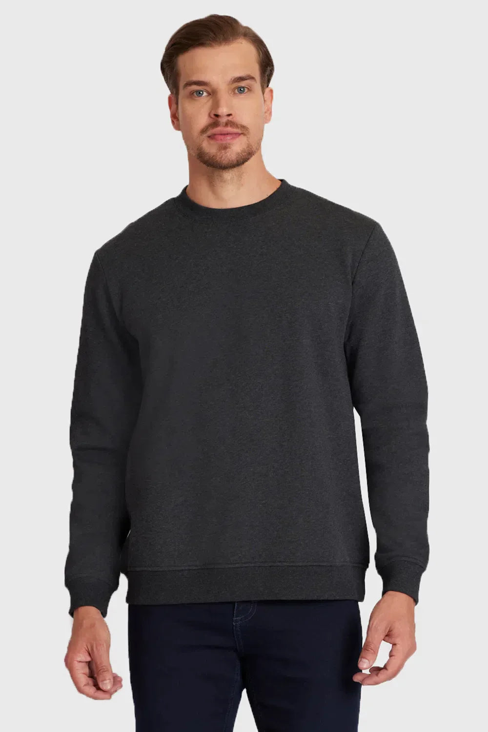 MOLETOM DE MALHA GOLA CARECA CHUMBO