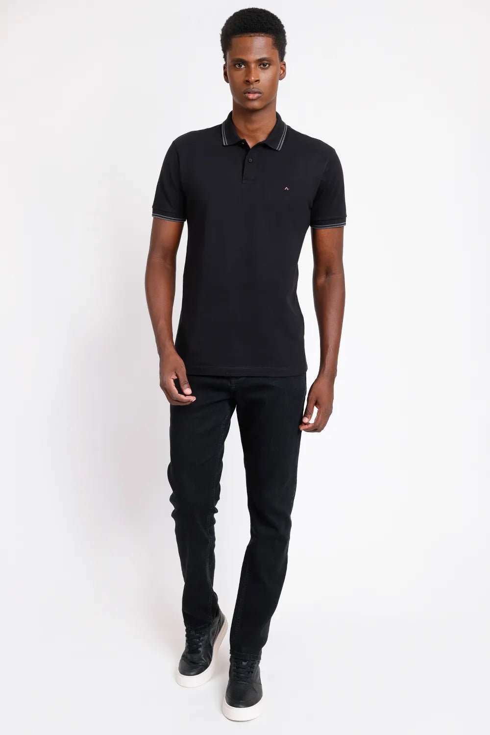 POLO MANGA CURTA FRISO OFF PRETO