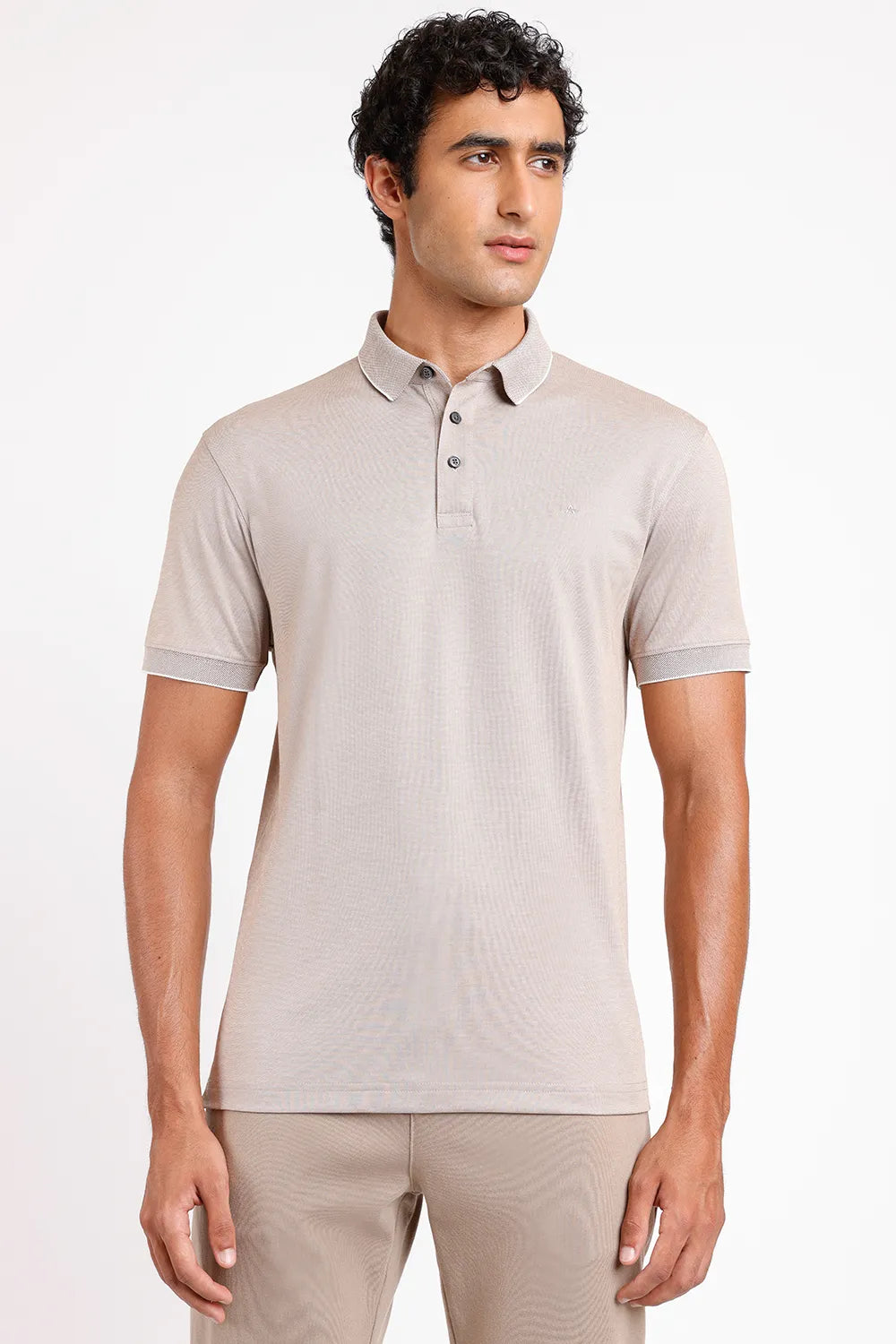 POLO INTERLOCK TECH MANGA CURTA CÁQUI SAFARI