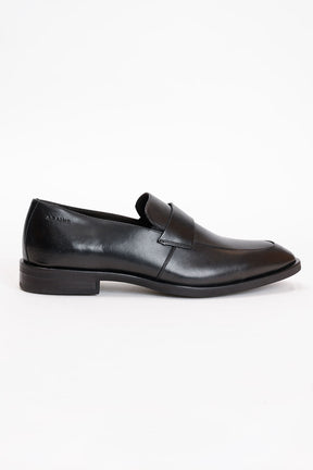 MOCASSIM SOCIAL GRAVATA COURO PRETO