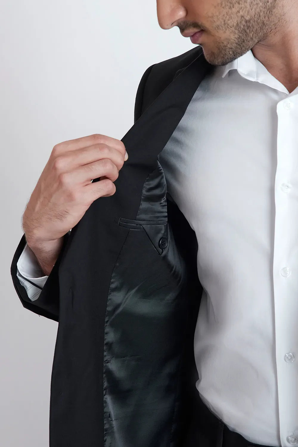 COSTUME REGULAR POLIVISCOSE PRETO