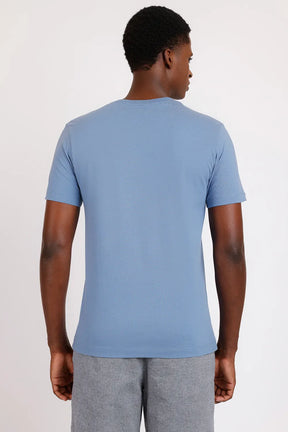 CAMISETA MANGA CURTA BORDADO AZUL CLARO