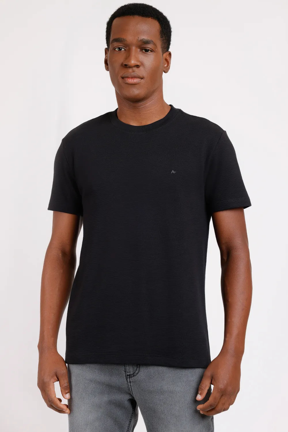 CAMISETA MANGA CURTA SUEDINE CANELADO LISO