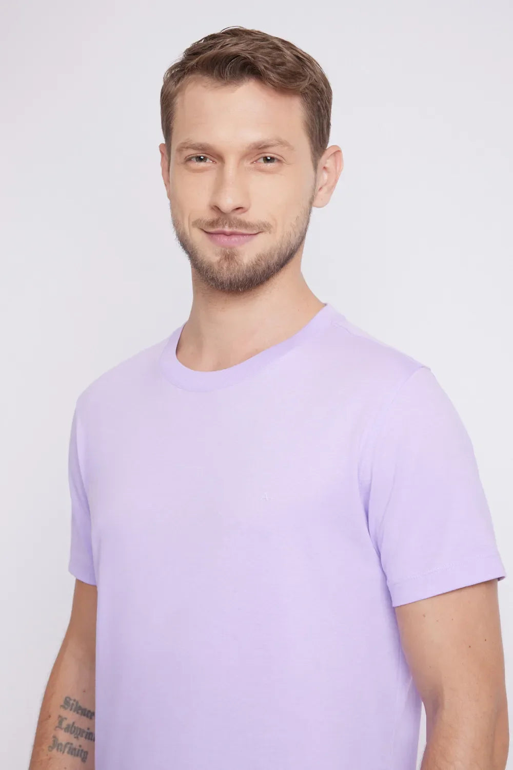 CAMISETA DE ALGODÃO PERUANO PREMIUM LILAS