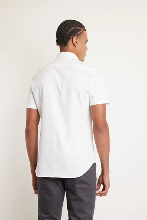 CAMISA SUPER SLIM MANGA CURTA EM CETIM COM ELASTANO BRANCO