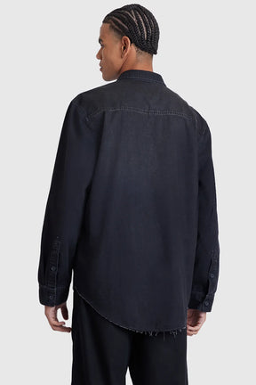 CAMISA MANGA LONGA OFF AND BLACK REGULAR JEANS DESTROYED COM BOLSOS PRETO