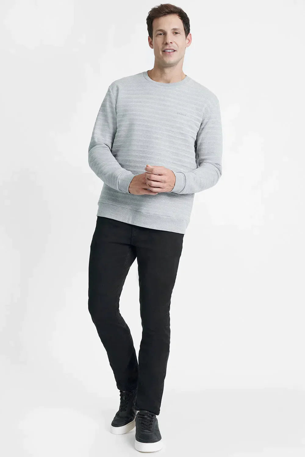 MOLETOM GOLA CARECA MATELASSÊ CINZA MESCLA