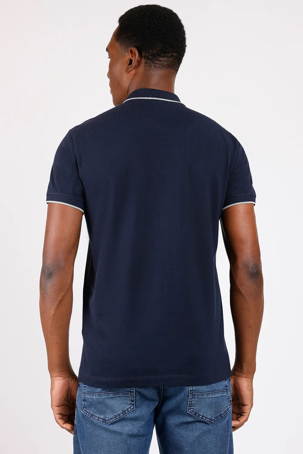 POLO COM ZÍPER MARINHO COM CINZA