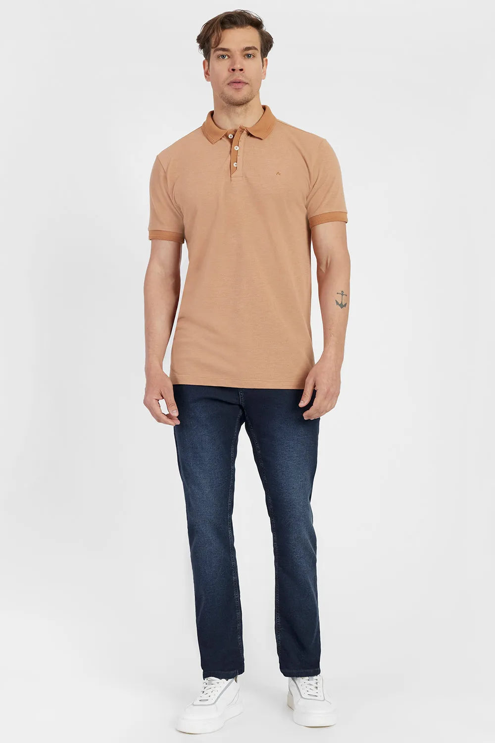 POLO MANGA CURTA PEITILHO DUPLO CARAMELO
