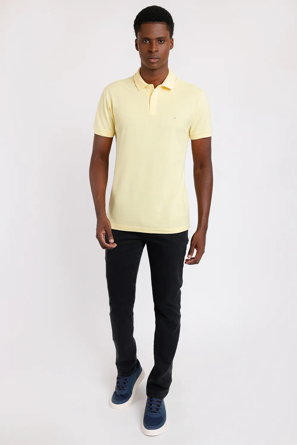 POLO MANGA CURTA LISA PIQUET AMARELO