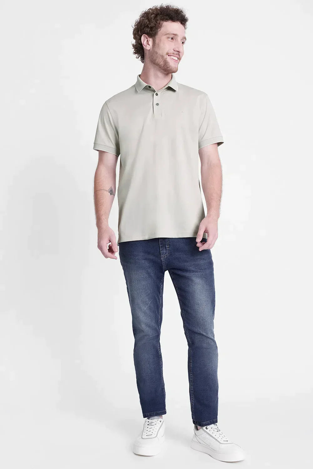 POLO INTERLOCK TECH MANGA CURTA AREIA